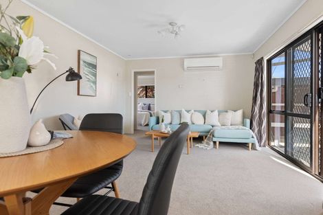 Photo of property in 30b Robinson Avenue, Holdens Bay, Rotorua, 3010