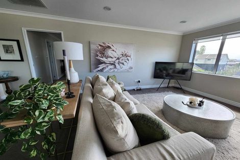Photo of property in 89b William Bayes Place, Red Beach, 0932