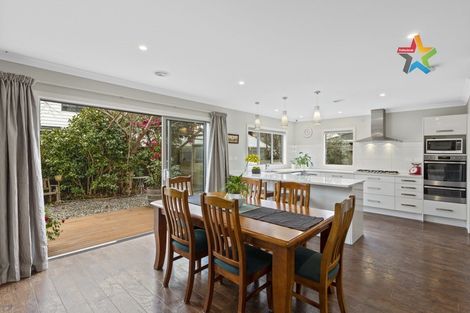 Photo of property in 27a Hardy Street, Waterloo, Lower Hutt, 5011