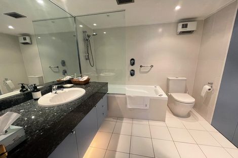 Photo of property in Highwic, 15/32u Hobson Street, Thorndon, Wellington, 6011