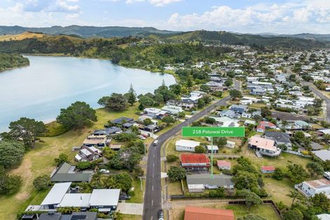 Photo of property in 218 Patuwai Drive, Whangamata, 3620