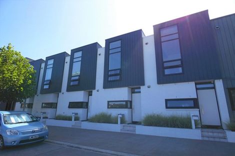 Photo of property in 218 Hobsonville Point Road, Hobsonville, Auckland, 0616