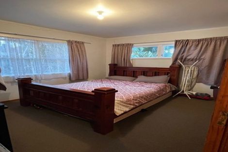 Photo of property in 33 Mackenzie Street, Te Atatu South, Auckland, 0610