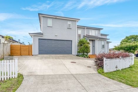 Photo of property in 10 Hedge Row, Sunnyhills, Auckland, 2010