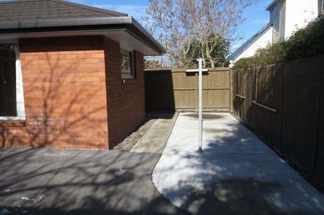 Photo of property in 4 Solway Avenue, Ilam, Christchurch, 8041