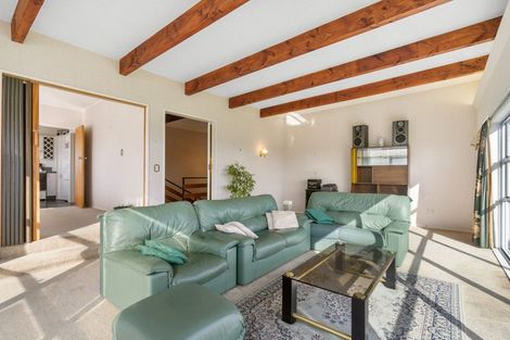 Photo of property in 32 Lancaster Street, Levin, 5510