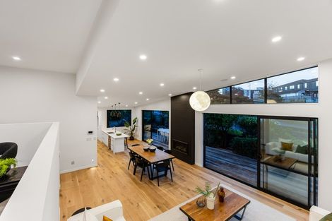 Photo of property in 16 Te Oneroa Way, Long Bay, Auckland, 0630