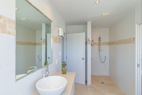 Photo of property in 8 Arataki Grove, Waitarere Beach, Levin, 5510