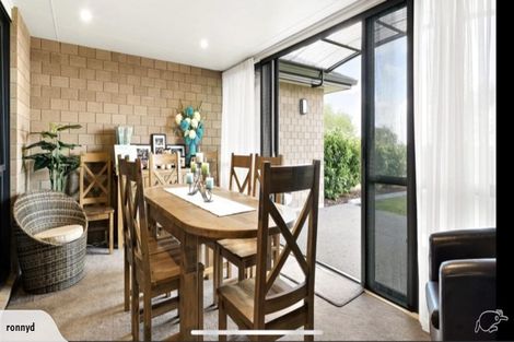 Photo of property in 64 Hawthorne Lane, Kingseat, Papakura, 2580
