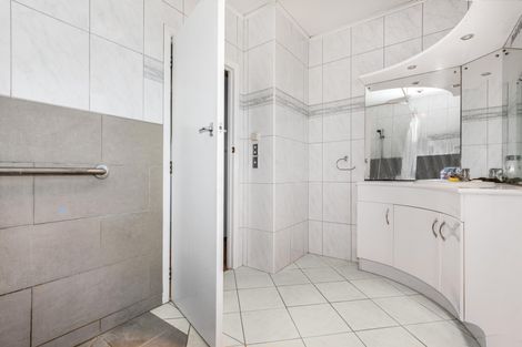 Photo of property in 49 Paerata Road, Pukekohe, 2120