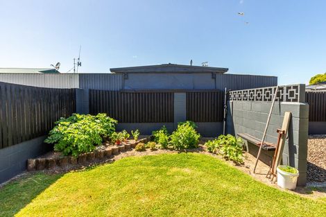 Photo of property in 14b Seaspray Drive, Mount Maunganui, 3116