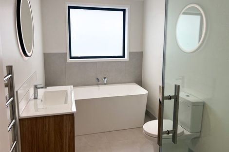 Photo of property in 11 Ti Tree Lane, Stanmore Bay, Whangaparaoa, 0932