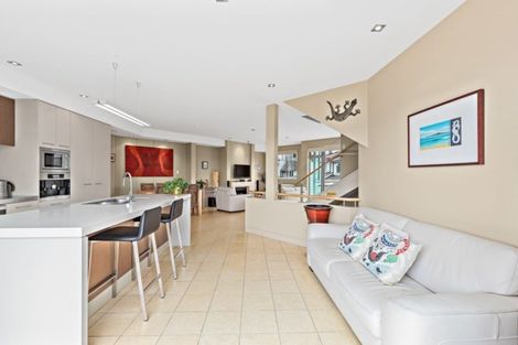 Photo of property in 28 Little Compton Mews, Snells Beach, 0920