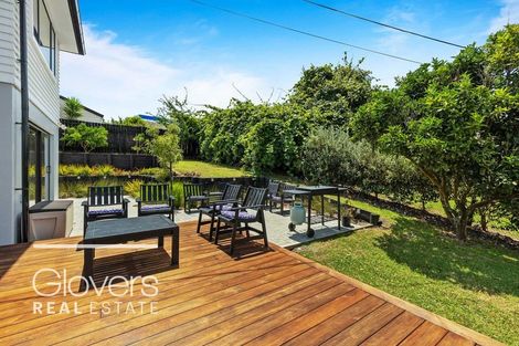 Photo of property in 7 Margan Avenue, New Lynn, Auckland, 0600