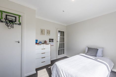 Photo of property in 71 Laws Road, Dannevirke, 4972