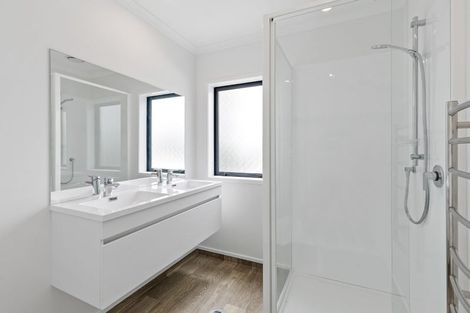 Photo of property in 500c Te Atatu Road, Te Atatu Peninsula, Auckland, 0610