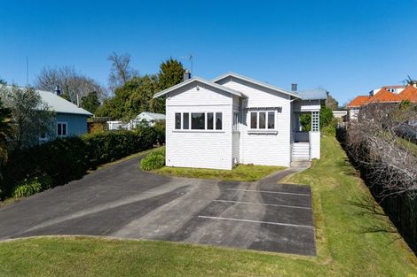 Photo of property in 16 Boundary Road, Claudelands, Hamilton, 3214