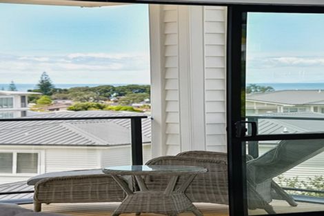 Photo of property in 61 Landmark Terrace, Orewa, 0931