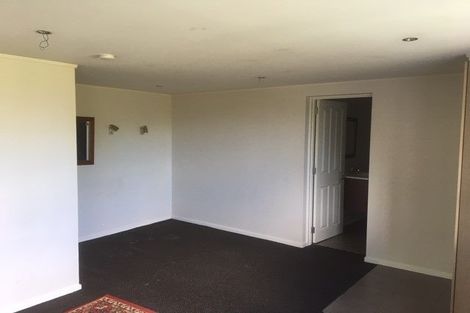 Photo of property in 75 Don Buck Road, Massey, Auckland, 0614