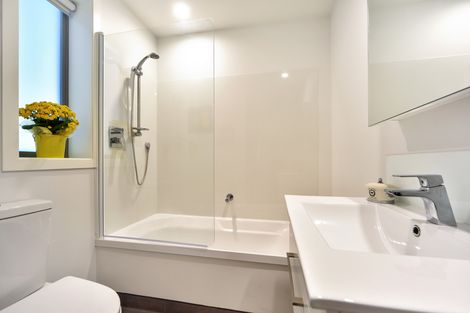 Photo of property in 301/160a Hobsonville Point Road, Hobsonville, Auckland, 0616