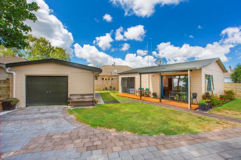 Photo of property in 2 Willis Street, Bader, Hamilton, 3206