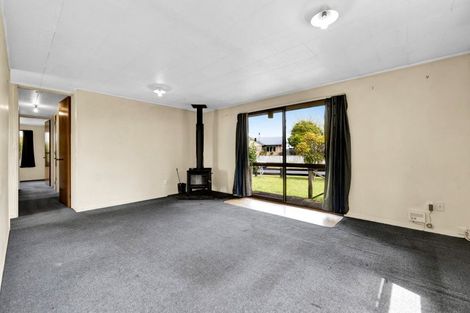 Photo of property in 5 Tawari Street, Inglewood, 4330