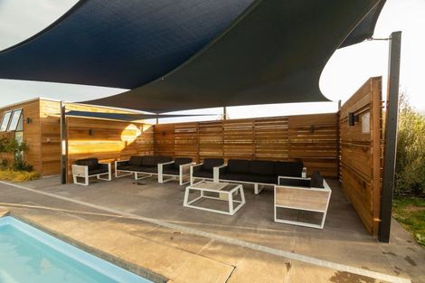 Photo of property in 32 Burgundy Drive, Martinborough, 5711