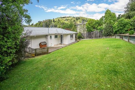 Photo of property in 16 Isel Place, Stoke, Nelson, 7011