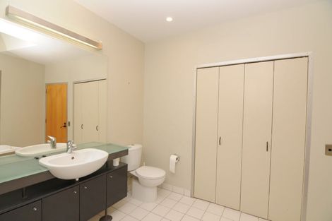 Photo of property in Dominion Apartments, 28/80u Victoria Street, Wellington Central, Wellington, 6011