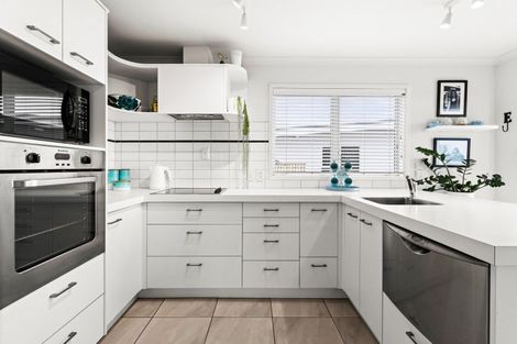 Photo of property in 1/40 The Esplanade, Westshore, Napier, 4110