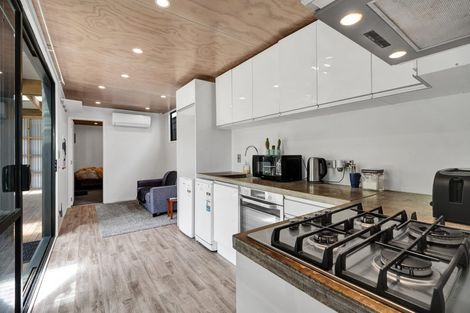 Photo of property in 44 Oberon Street, Stratford, 4332