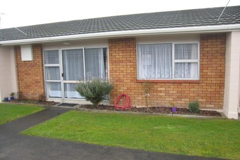 Photo of property in 734c Main Street, Palmerston North, 4414