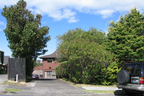 Photo of property in 1/8 Eastwood Rise, Browns Bay, Auckland, 0630