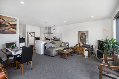 Photo of property in 12 Fairbairn Close, Halswell, Christchurch, 8025