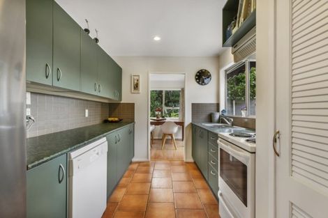 Photo of property in 79 Gledstane Road, Stanmore Bay, Whangaparaoa, 0932