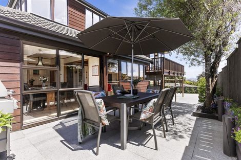 Photo of property in 98 Bleakhouse Road, Howick, Auckland, 2014
