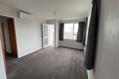 Photo of property in 2/122 William Street, Petone, Lower Hutt, 5012