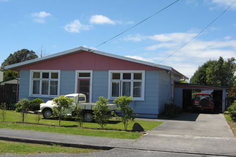 Photo of property in 121 Romilly Street, Westport, 7825