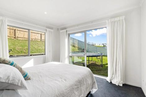 Photo of property in 76 Stace Hopper Drive, One Tree Point, 0118