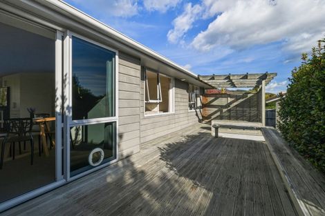 Photo of property in 37 Basley Road, Owhata, Rotorua, 3010