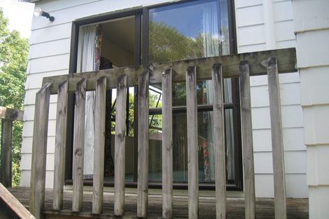 Photo of property in 21 Wattle Street, New Lynn, Auckland, 0600