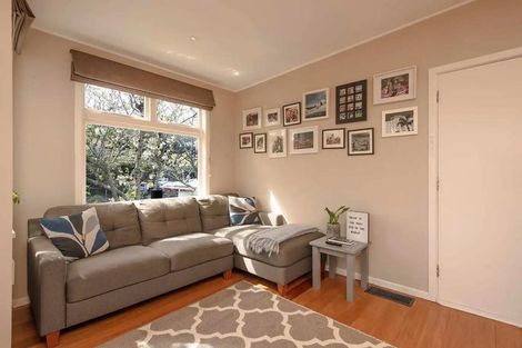 Photo of property in 38 Hathaway Avenue, Karori, Wellington, 6012