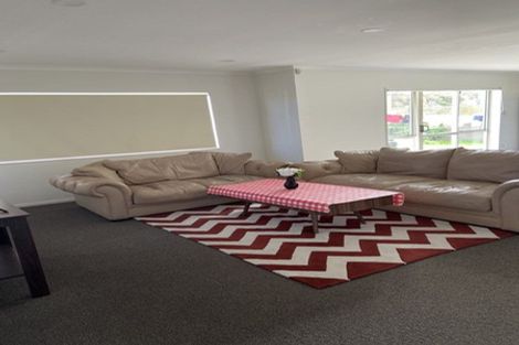 Photo of property in 125 Gracechurch Drive, Flat Bush, Auckland, 2016
