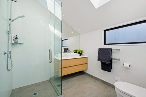 Photo of property in 57 Minaret Ridge, Wanaka, 9305