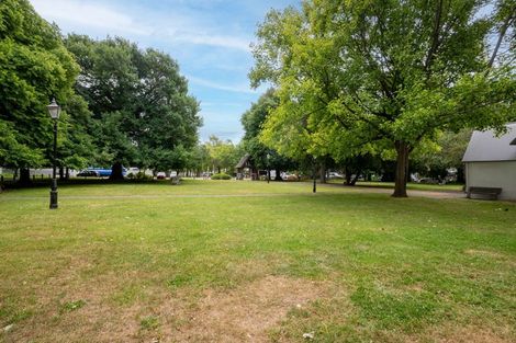Photo of property in 4/14 Church Square, Addington, Christchurch, 8024