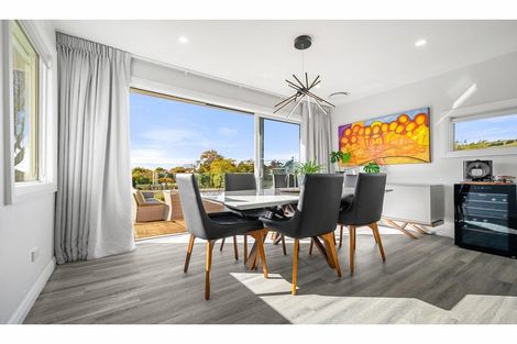 Photo of property in 274 Riverlaw Terrace, Saint Martins, Christchurch, 8022