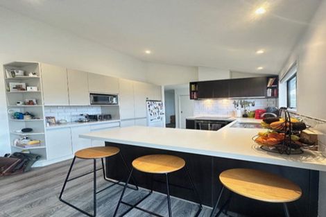 Photo of property in 2/383 Bucklands Road, Bucklands Beach, Auckland, 2012