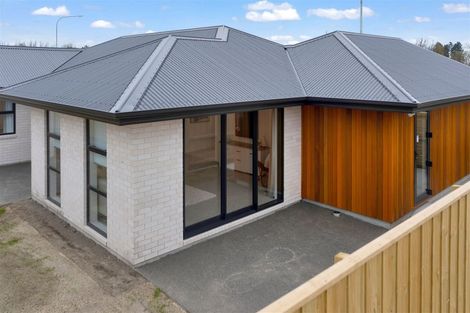 Photo of property in 144 Northbrook Road, Rangiora, 7400