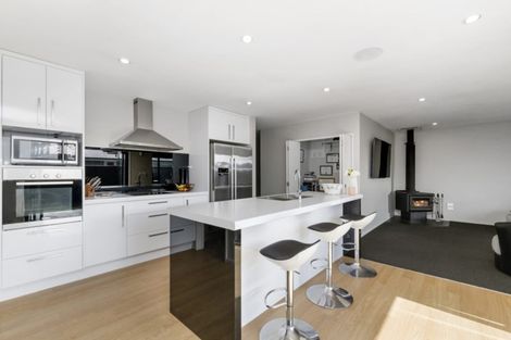 Photo of property in 19 Lloyds Close, Rolleston, 7614