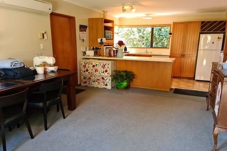 Photo of property in 8 Nortons Road, Avonhead, Christchurch, 8042